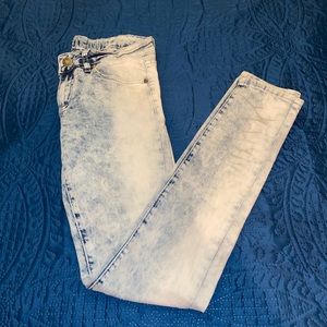 Acid Wash Skinny Jeans